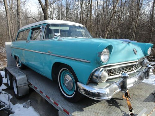 1955 ford 2 door wagon ,ranch wagon