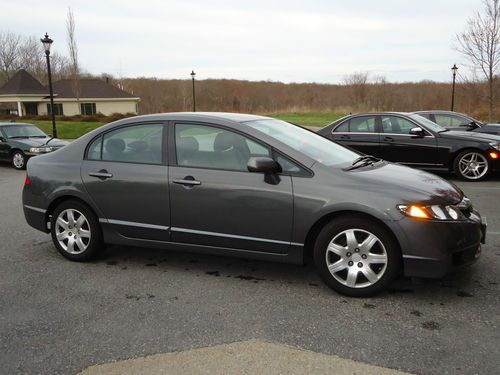 2010 honda civic lx sedan - very low mileage -