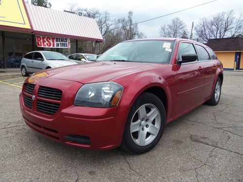 2005 dodge magnum sxt wagon 4-door 3.5l