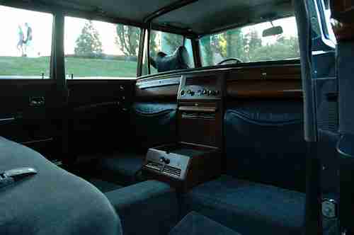 Mercedes-Benz 600 Series 6-Door Pullman, image 10