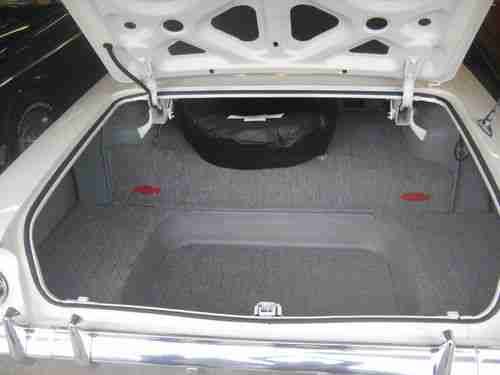 1961 Chevrolet Impala 2 Door Hardtop, image 2