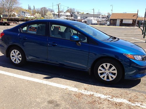 2012 honda civic lx! 1.8l low miles! must go!!!! excellent deal!