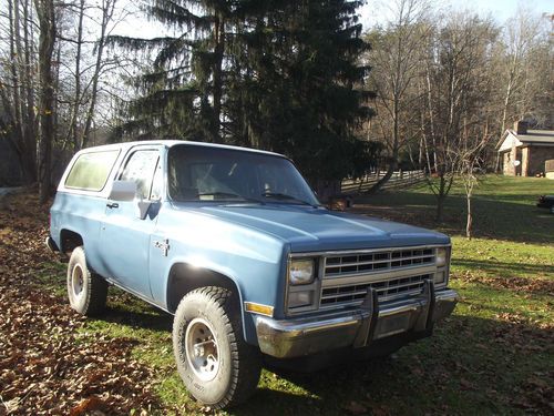 1985 chevy k/5  blazer