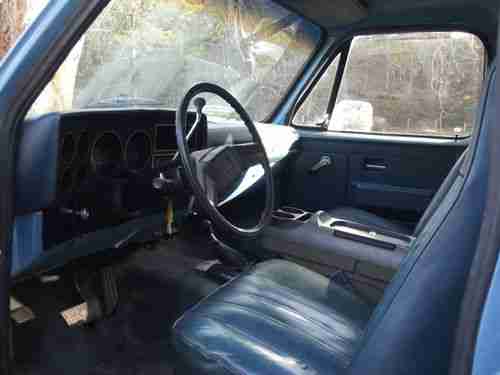 1985 Chevy k/5  Blazer, image 2