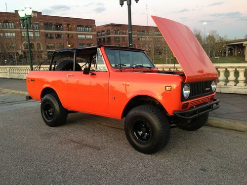 Similar to bronco, blazer, jimmy, toyota fj, landcruiser