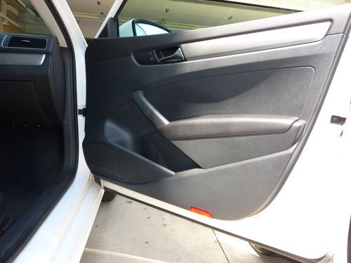 2012 Volkswagen Passat S Sedan 4-Door 2.5L, US $16,984.00, image 10