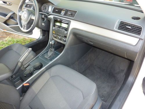 2012 Volkswagen Passat S Sedan 4-Door 2.5L, US $16,984.00, image 12