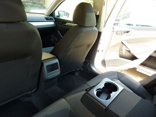 2012 Volkswagen Passat S Sedan 4-Door 2.5L, US $16,984.00, image 14
