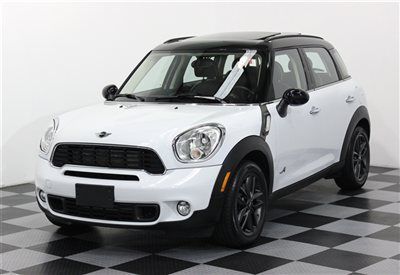 Countryman s awd all4 6 speed panorama moonroof real leather interior very rare
