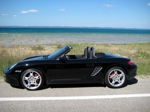 2007 boxster s - black/black - xenons, preferred pkg, 19" carrera s  - 25,600 mi