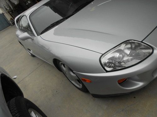 1993 toyota supra twin turbo hatchback 2-door 3.0l low reserve