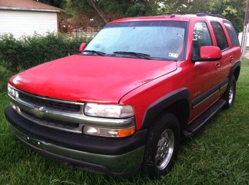 2002 Chevrolet Tahoe LS Sport Utility 4-Door 5.3L, image 3