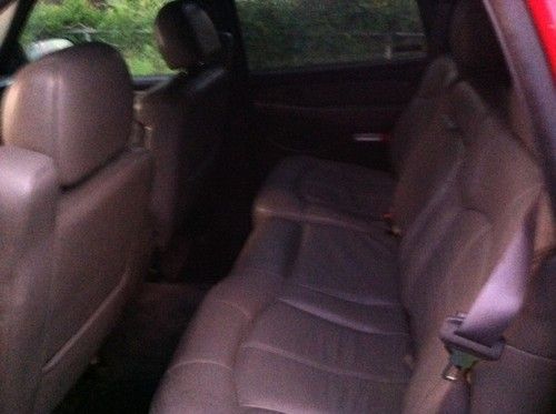 2002 Chevrolet Tahoe LS Sport Utility 4-Door 5.3L, image 4