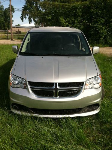 2012 Dodge Grand Caravan SXT Mini Passenger Van 4-Door 3.6L, image 4