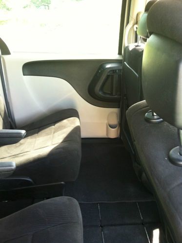 2012 Dodge Grand Caravan SXT Mini Passenger Van 4-Door 3.6L, image 22