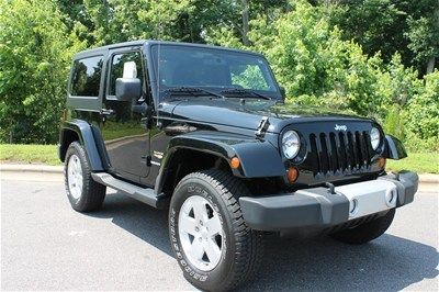 2012 sahara 3.6l black clearcoat