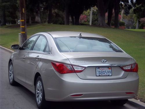 2011 hyundai sonata gls sedan 4-door 2.4l