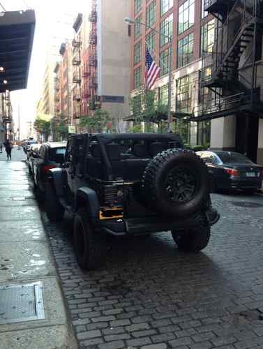 2011 jeep wrangler unlimited sahara sport utility 4-door 3.8l