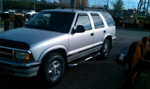 1996 chevrolet blazer ls sport utility 4-door 4.3l