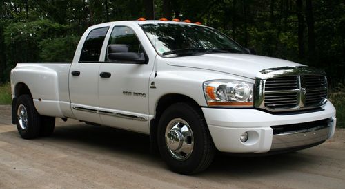 2006 dodge jram 3500 laramie 4 door crew cab