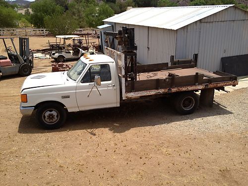 88 ford f-350 diesel stake bed 79,195 miles