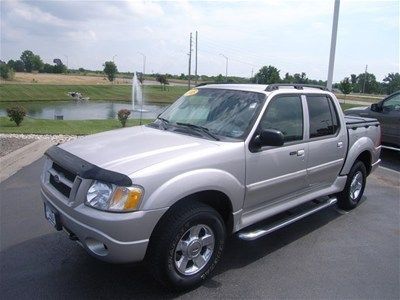 2005 sport trac adrenalin 4x4 super clean!
