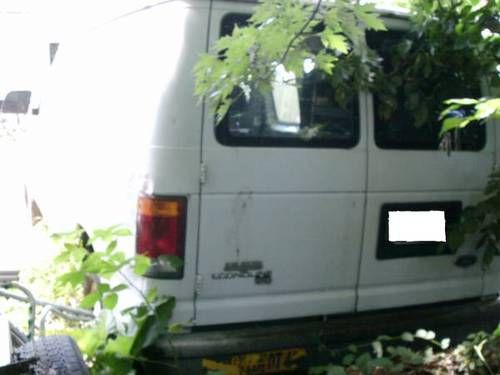 1993 Ford Econline E150 Cargo Van, image 4