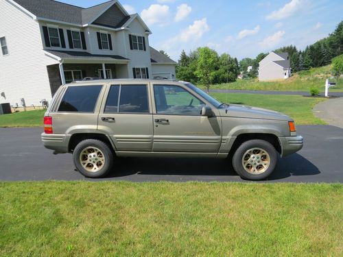 Purchase Used 1997 Jeep Grand Cherokee Limited Sport Utility 4 Door 5