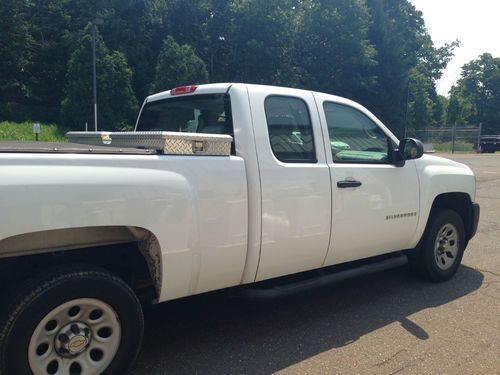 2008 chevy 1500 4x4 extended cab pickup truck ***no reserve***