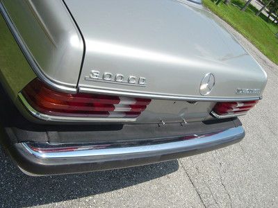 NO RESERVE 100 PICTURES! '85 300 CD TURBO RARE DIESEL COUPE LOOKS & RUNS GREAT!, image 37