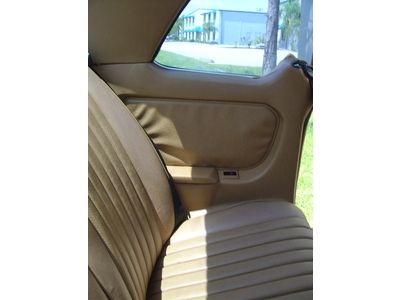 NO RESERVE 100 PICTURES! '85 300 CD TURBO RARE DIESEL COUPE LOOKS & RUNS GREAT!, image 82