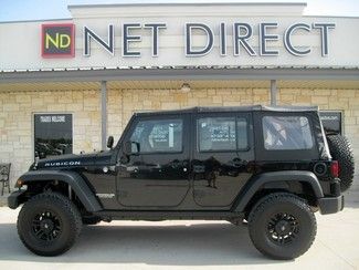 2007 black unlimited rubicon lifted 4x4!
6 speed manual trans.
3.8l v6.