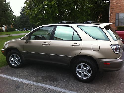 2002 lexus rx300 base sport utility 4-door 3.0l 40000miles