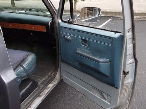 1982 C10 Deluxe 2 wheel drive step side fast and fun, image 17