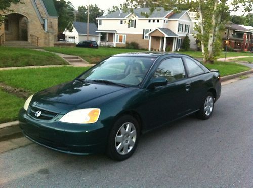 2001 honda civic ex pics in ad  2-door 1.7l brand new battery, has aux/usb