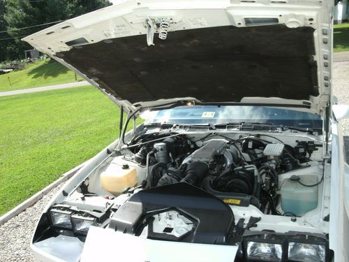 1985 Z 28 Camaro Chevolet V8 Automatic Fully Loaded NMint Condition Coolville OH, image 4