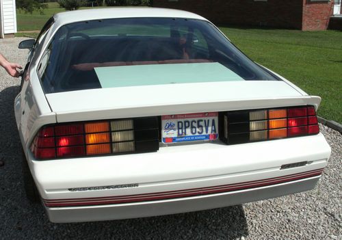1985 Z 28 Camaro Chevolet V8 Automatic Fully Loaded NMint Condition Coolville OH, image 10