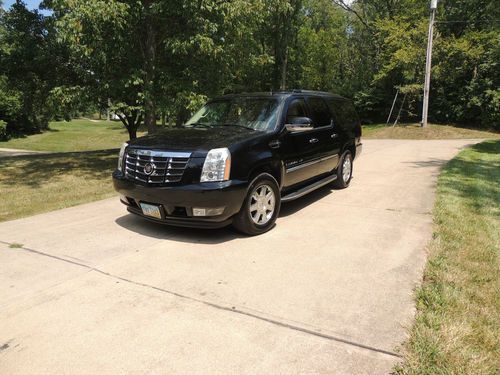 2007 6.2l awd cadillac escalade esv - leather, navigation, dvd's, htd seats