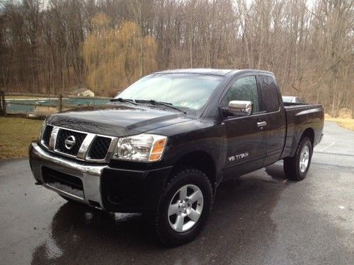 2005 nissan titan se extended cab pickup 4-door 5.6l