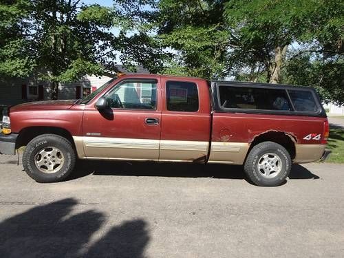 1999 Chevy Silverado, image 2
