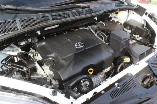 2013 Toyota Sienna LE Damaged Rebuilder Only 13K Miles RUNS! Good Cooling L@@K!!, US $15,900.00, image 7