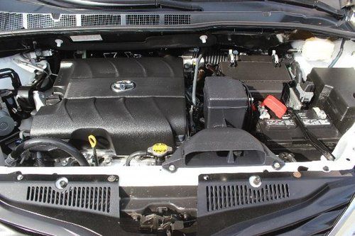 2013 Toyota Sienna LE Damaged Rebuilder Only 13K Miles RUNS! Good Cooling L@@K!!, US $15,900.00, image 8