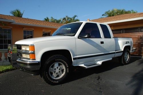 1995 ls z71 1500 4x4 silverado step side  1 owner 89,675 original miles