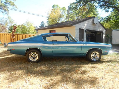 1969 plymouth barracuda base 5.6l