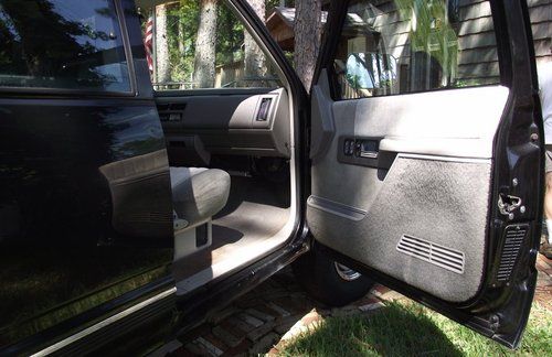 1994 CHEVY SILVERADO 4X4 ONE OWNER- GREAT SHAPE-CHECK IT OUT, US $4,800.00, image 12