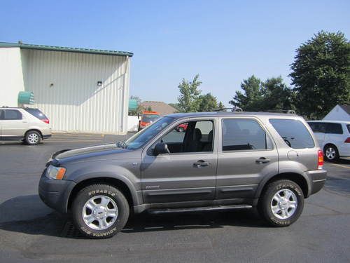 2002 ford escape xlt - repairable!!