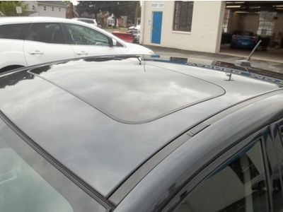 ABS (4-Wheel),Air Conditioning,Alloy Wheels,Aluminum Wheels,Cloth Seats,Cruise, image 8