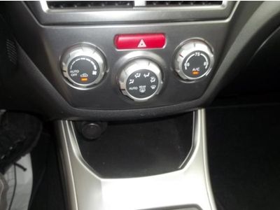 ABS (4-Wheel),Air Conditioning,Alloy Wheels,Aluminum Wheels,Cloth Seats,Cruise, image 16