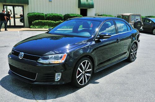 *** 2012 volkwagen vw jetta gli autobahn edition! like new! 6k miles cheap! ***