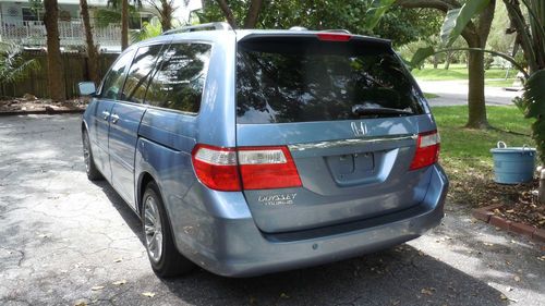VERY NICE 2007 Honda Odyssey Touring, DVD, NAV — NO RESERVE!!, image 3